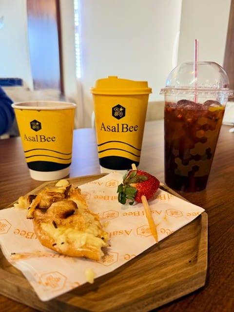 Asal Bee in Burnsville MN